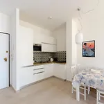 Joivy My Address In דירה ראפאלו